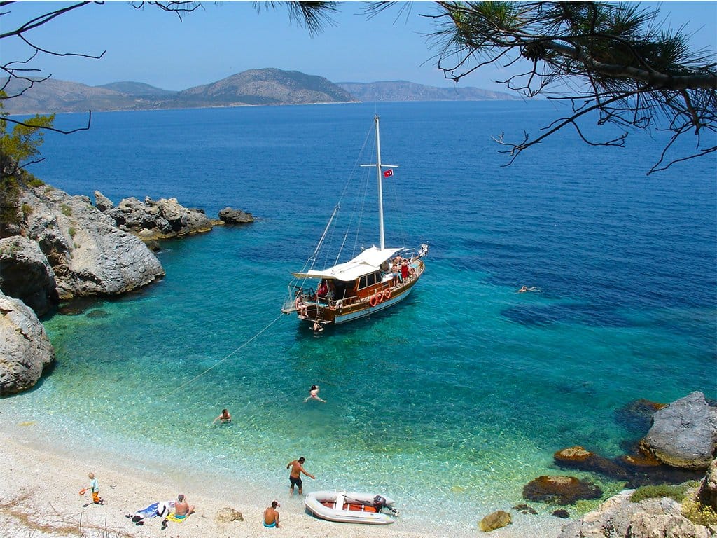 Kusadasi Cikisli Balkan Turlari Macerasi